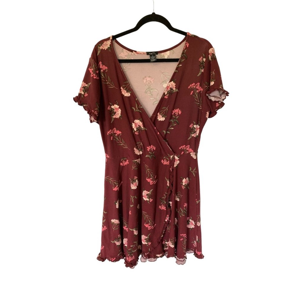 RUE21 Floral wrap dress Size XL